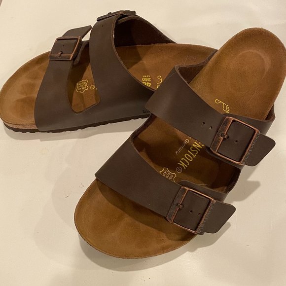 Birkenstock Other - Birkenstock Arizona Birko-Flor Brown Size 40 (US 7-7.5)